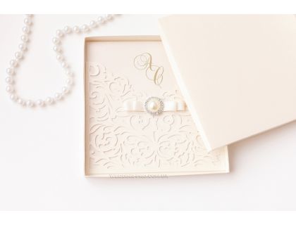 Запрошення у коробочці "Princess plus"